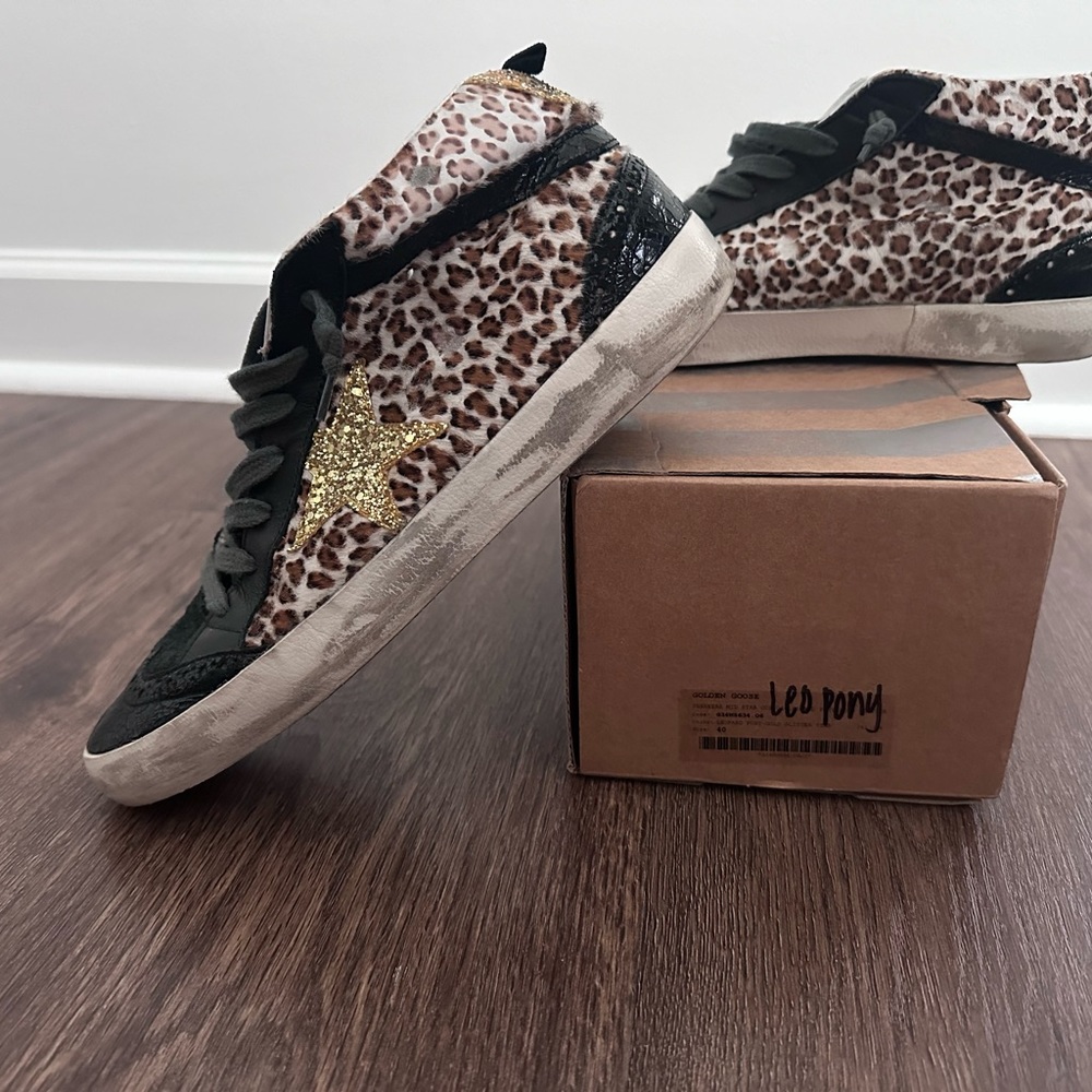 Authentic Golden Goose Mid-Star Leo Pony-Gold Glitter